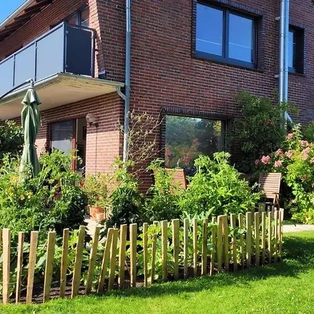 Leuchtturm - Haus Seeschwalbe Apartment *