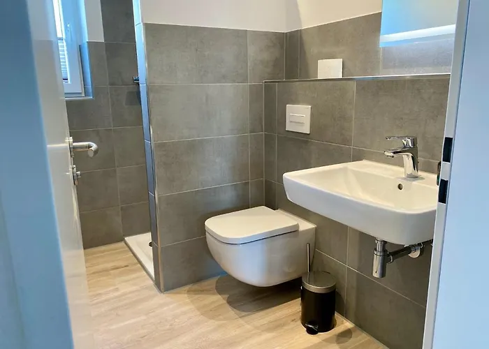 Leuchtturm - Haus Seeschwalbe 公寓 *